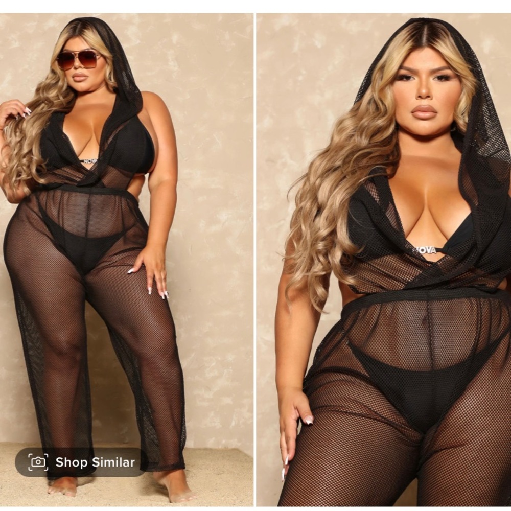 Fashion nova swim cover